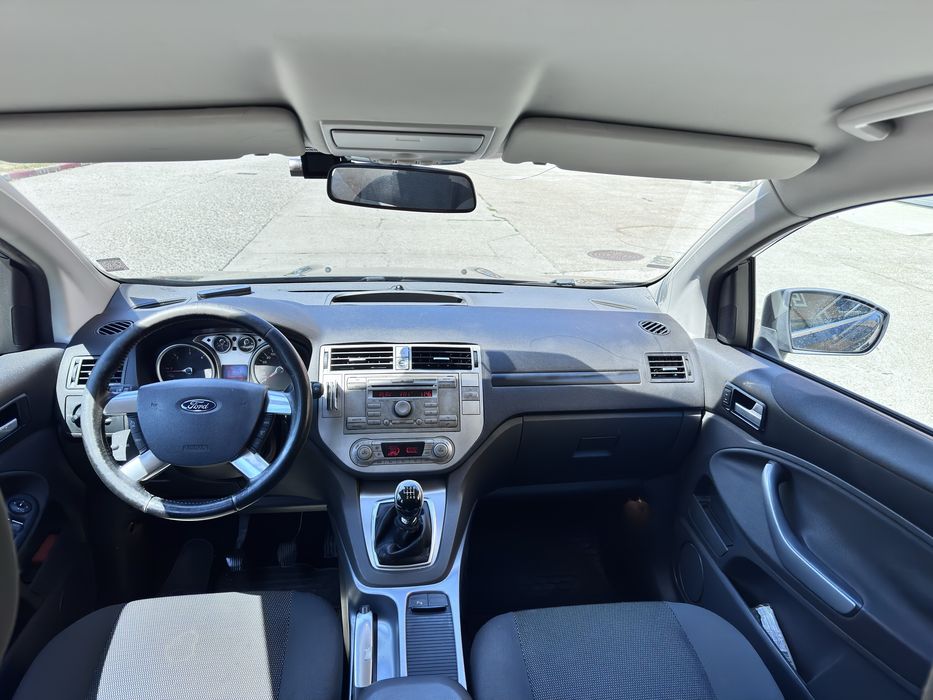 Ford Kuga 2.0 TDCi, 140 CP, 2012 – tracțiune față (4x2)