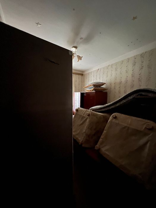 Продается квартира! Город Чирчик, 9-микрорайон.