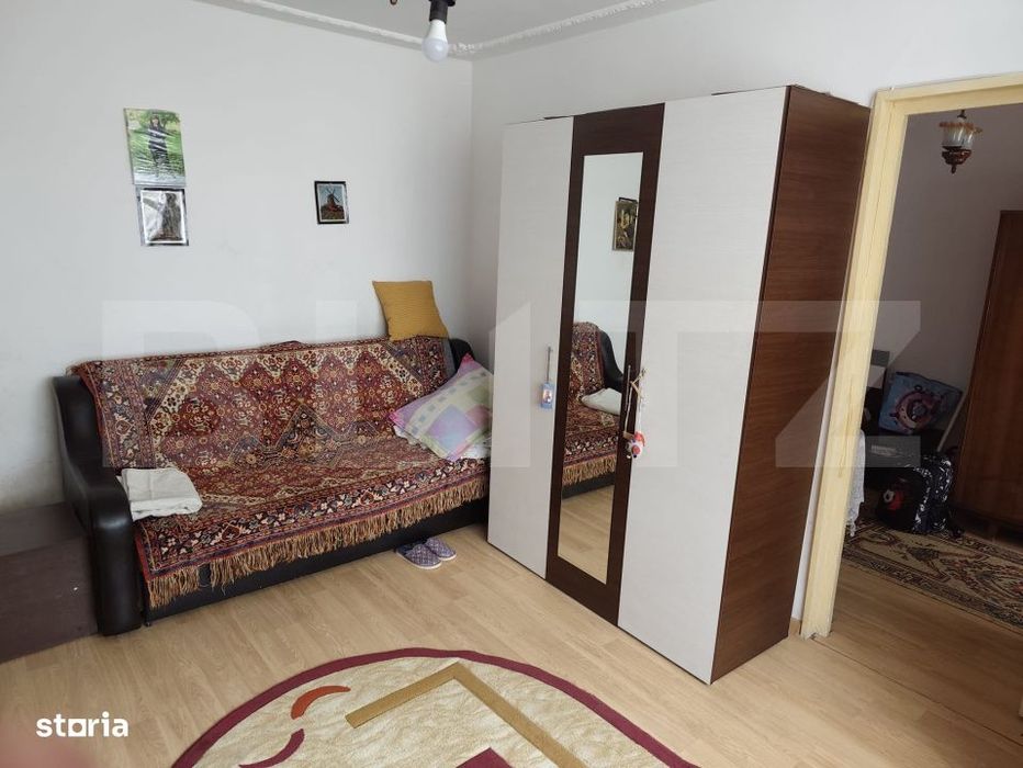 Apartament cu 2 camere, etaj 1/4, centrala proprie – oportunitate de