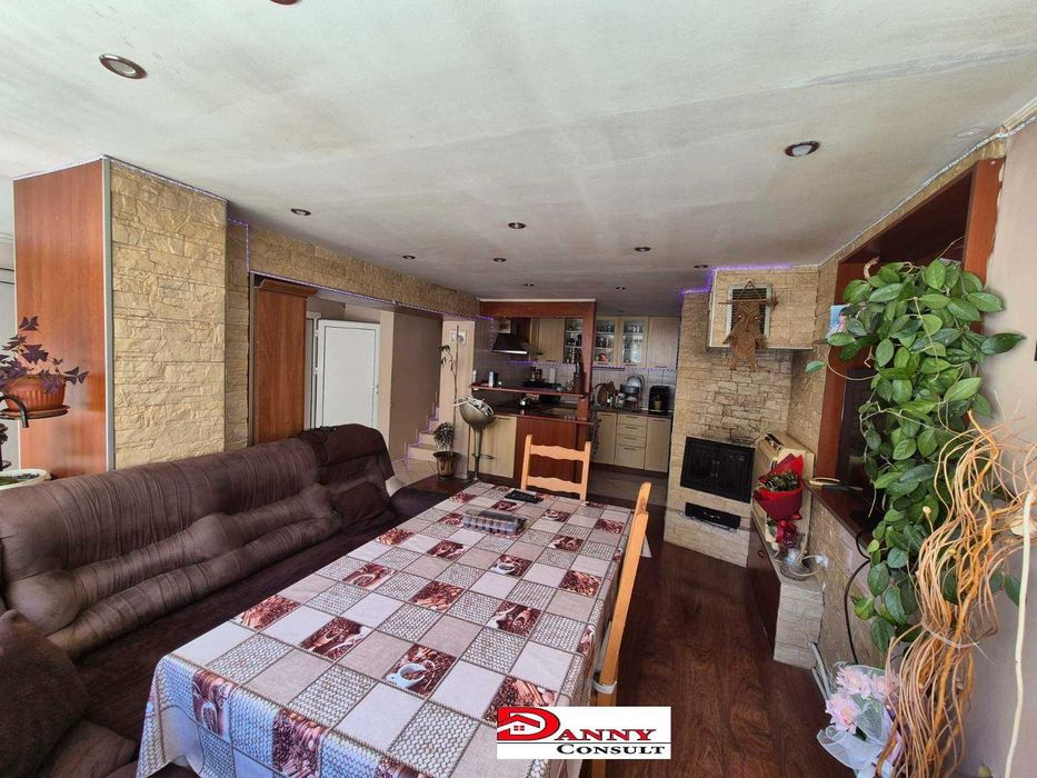 Продава се Къща в Велико Търново, Акация - 300 кв.м за 562 €/кв.м - Снимка #10