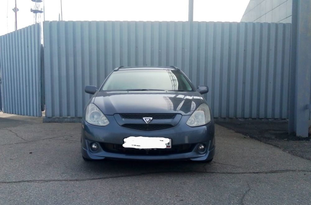 Продам Toyota Caldina 2002г