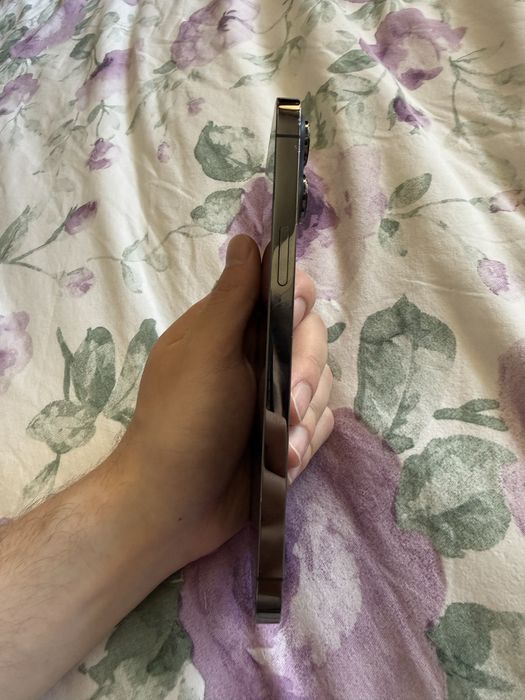 Iphone 13 pro max 128gb 77% battery
