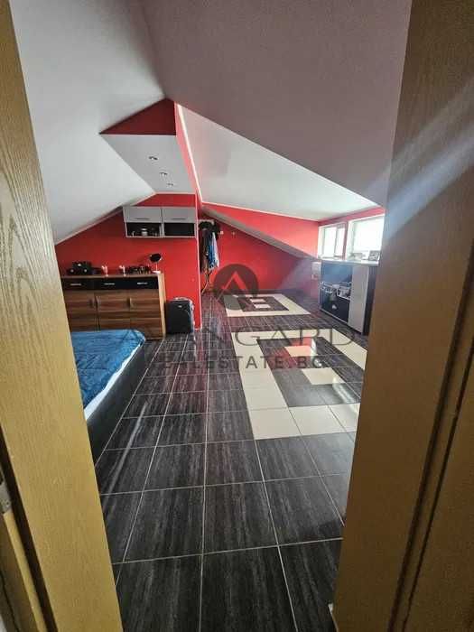 Продава се Къща в с. Брестник, Област Пловдив - 245 кв.м за 1449 €/кв.м - Снимка #9