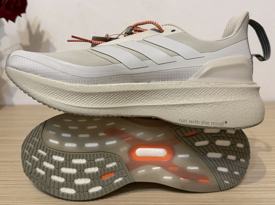 Adidas Ultraboost 5X HK
