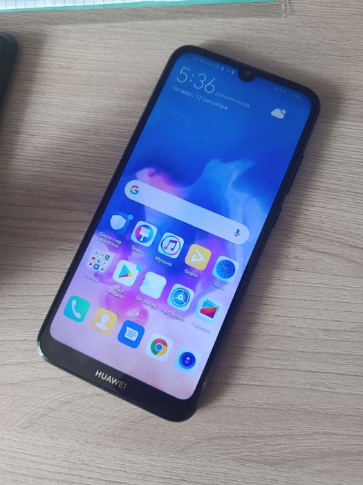 Смартфон Huawei Y6 2019