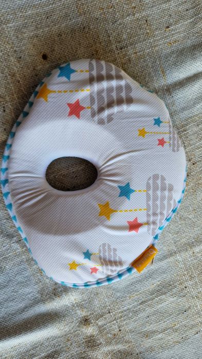 Ергономична бебешка възглавница Badabulle - Облаче