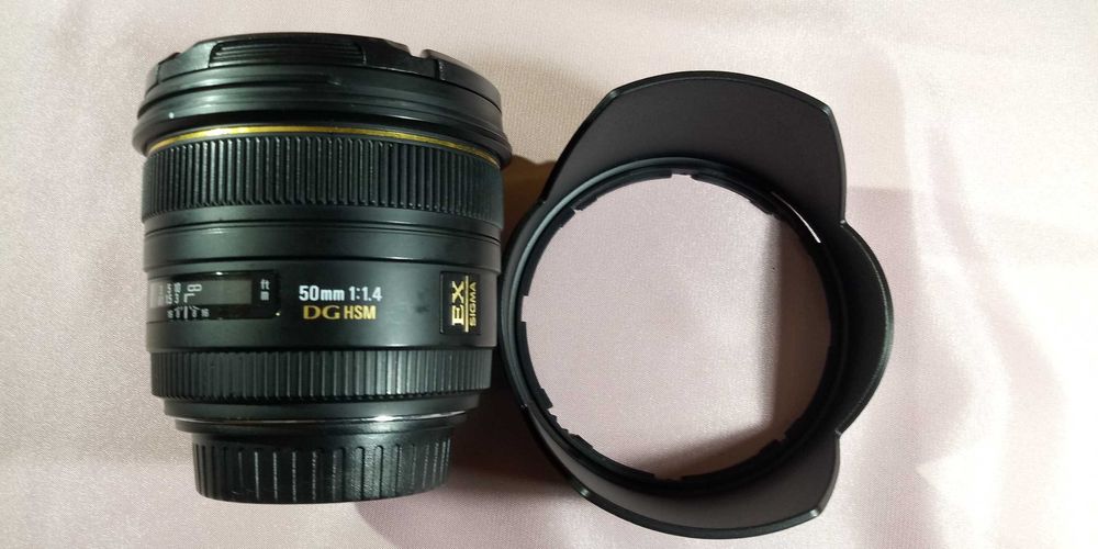 Sigma 50mm F1.4 EX DG HSM за Canon