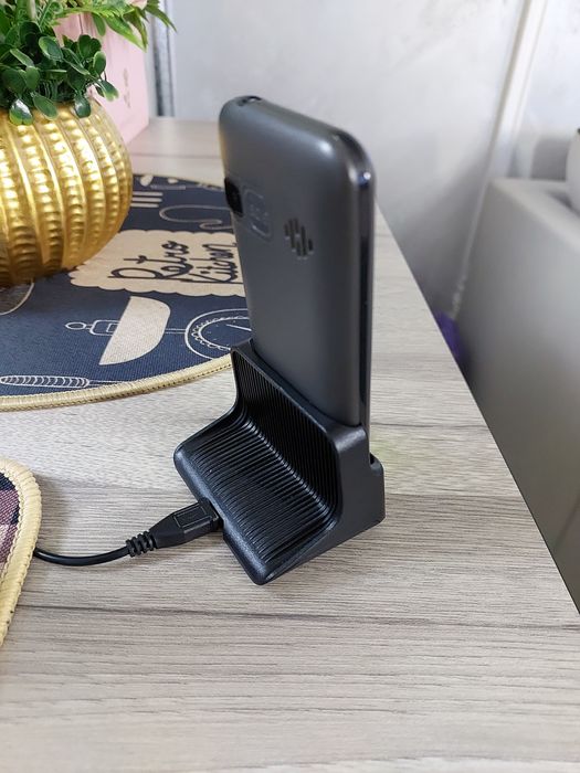 2 та симкартали телефон зарядкаси стаканчикли