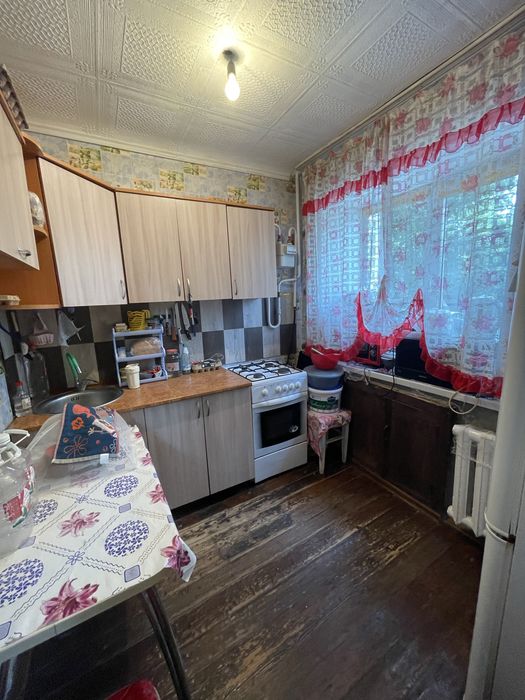 Продам 3 ком квар  3 гор бол. 13.300