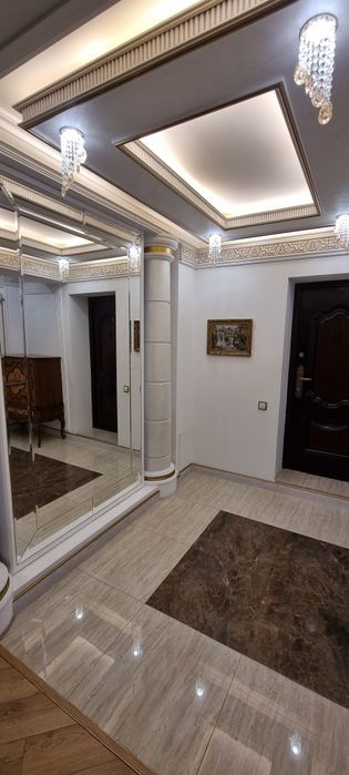 Срочно продаётся  элитная 2-комнатная квартира в центре города

Продаё