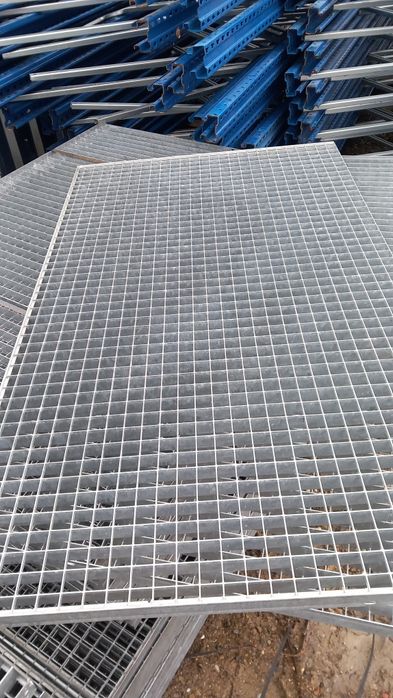 Grătare zincate 125x272x4x125x160x4x100x89