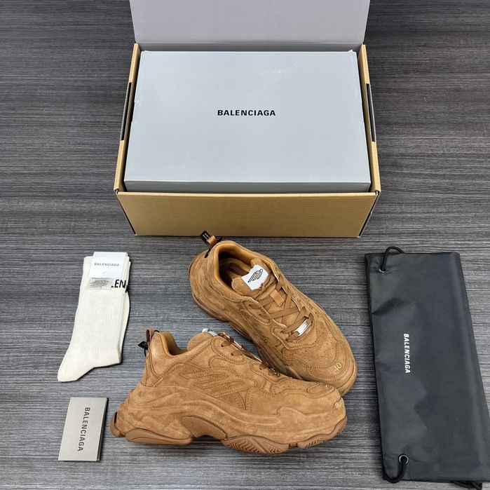 Adidasi Balenciaga Triple S suede, piele naturala, marimea 37