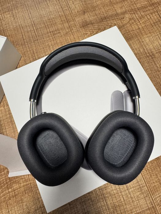 Оригинални AirPods Max