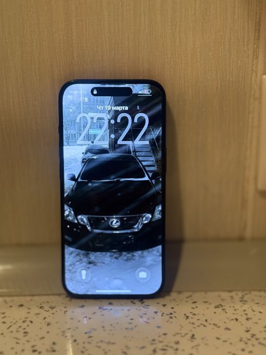 Продам айфон 15 93% 128гб