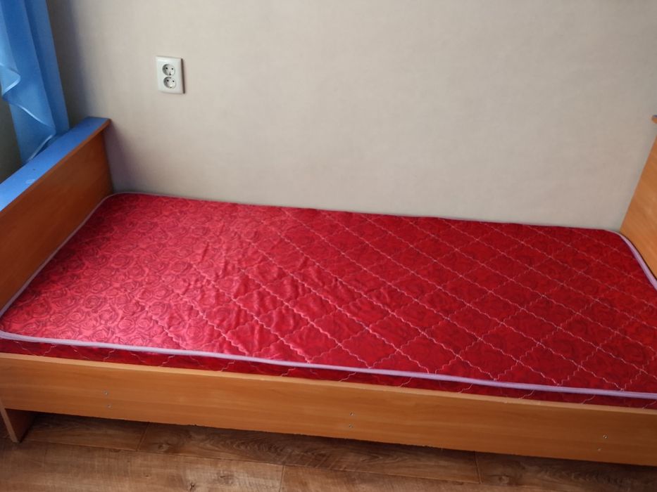 Детский спальний гарнитур с кроватью
