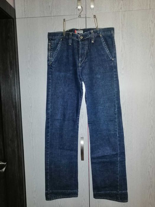 Нови дънки на изгодна цена