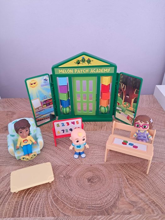 Cocomelon играчки