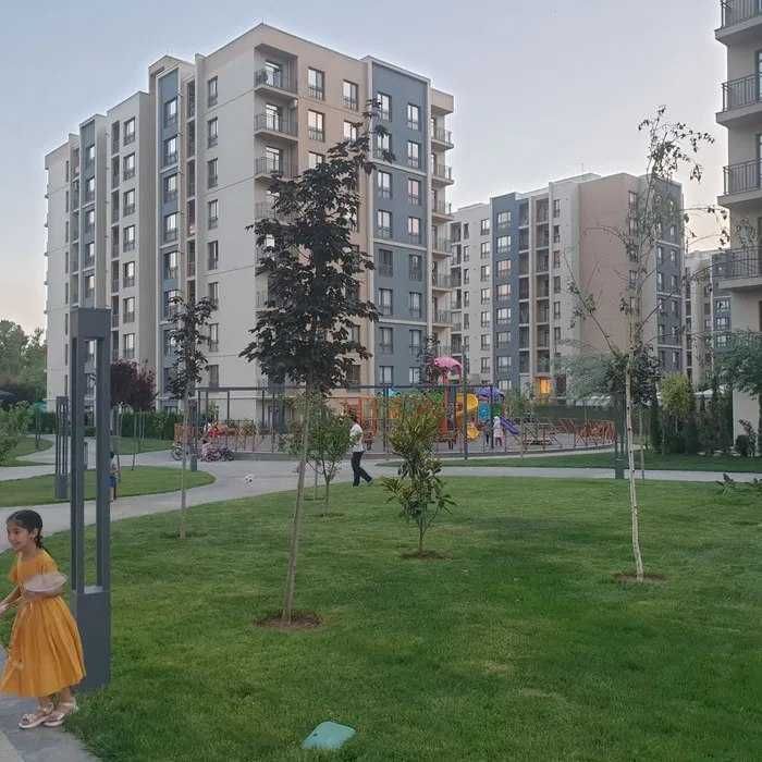 Продаётся 2-комнатная "Olmazor City" Ор-р: Кора Сарой