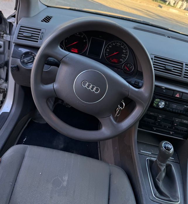Audi A4 2.0 бензин + газ | 2002 г.