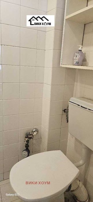 Продава се Тристаен апартамент в Варна, Център - 85 кв.м за 2118 €/кв.м - Снимка #8