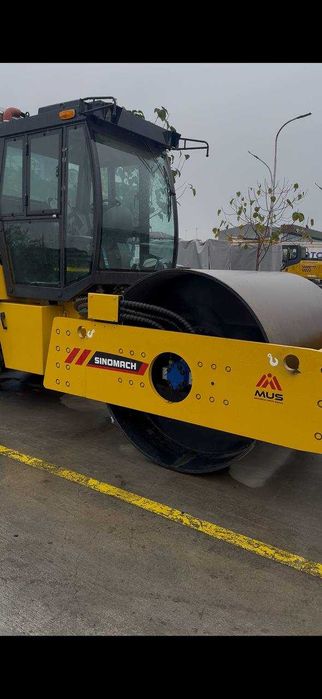 Грунтовый каток Sinomach 16T