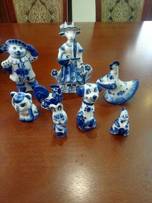 сервировочная посуда Гжель