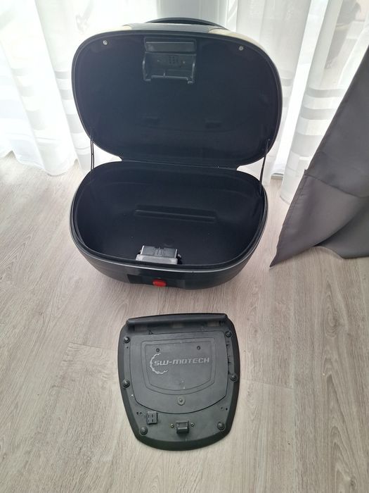 Top case(cutii) moto Givi monokey Maxia, sau SW Motech 50 litri