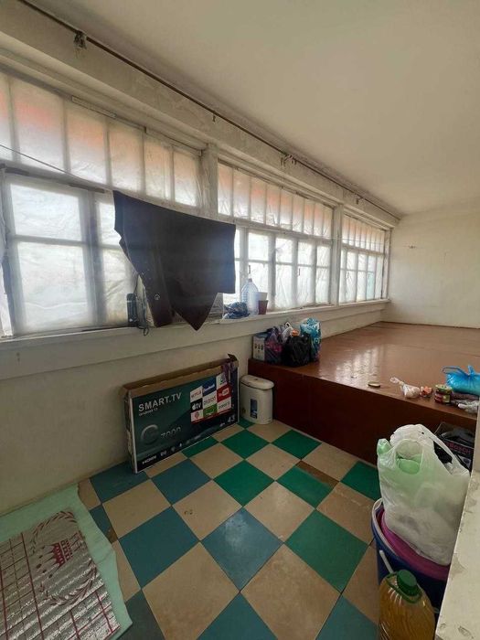 БАМ худудида жойлашган 4 хонали квартира сотилади 100 км