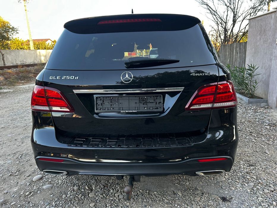 Display navigație Mercedes GLE 2018
