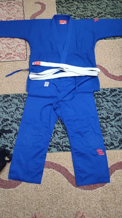 Кимоно для дзюдо