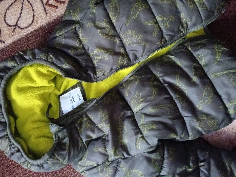 Vând geacă copii