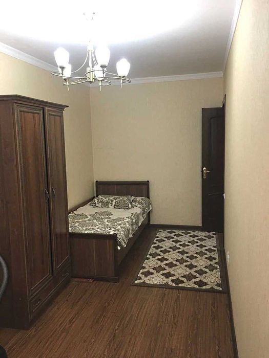 Shahrisabz ko‘chasi 3/79-uyda joylashgan kvartira ijaraga beriladi.