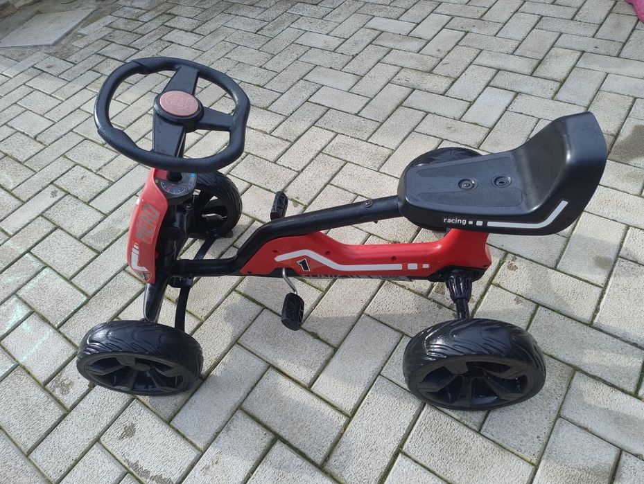 Kart copii cu pedale