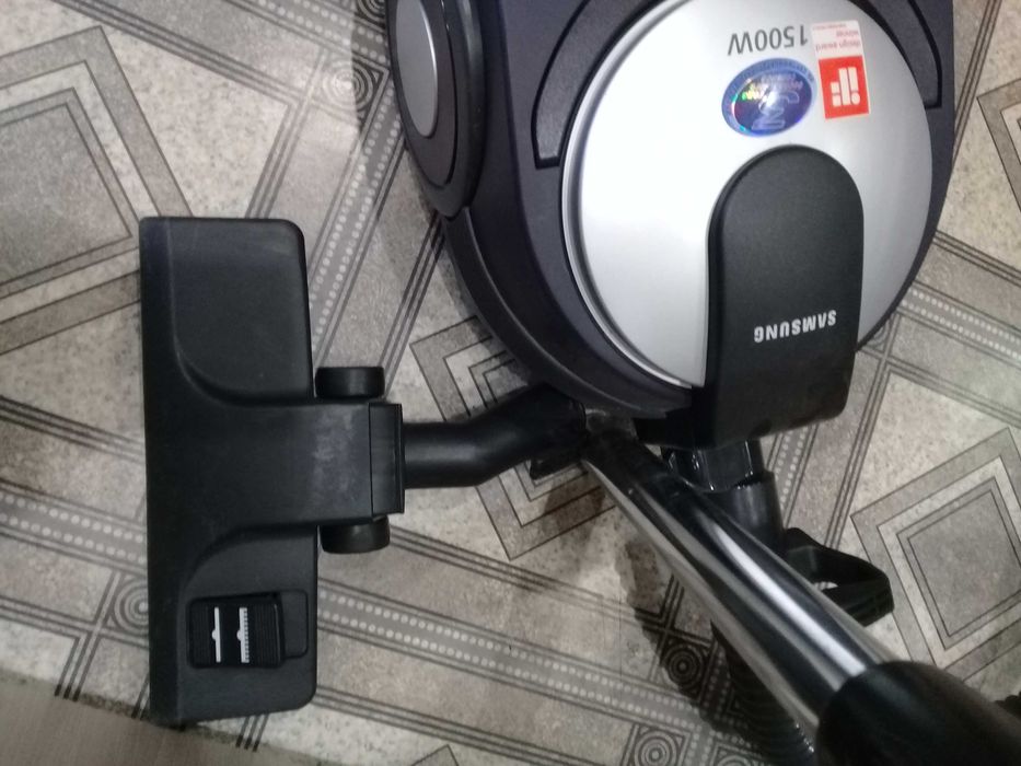 Продам пылесос Samsung