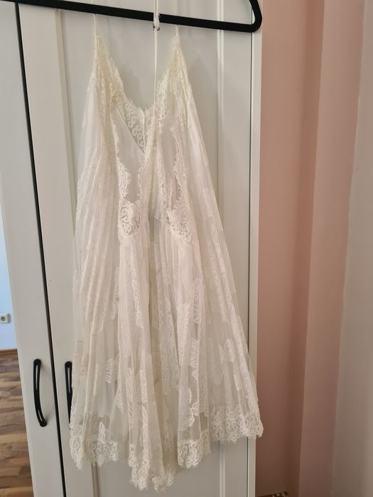 Rochie Nissa cu spatele gol