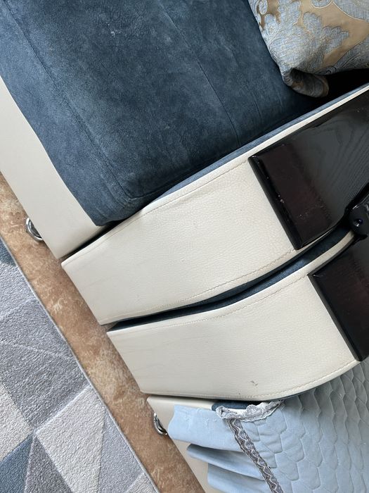 Диван для гостинной