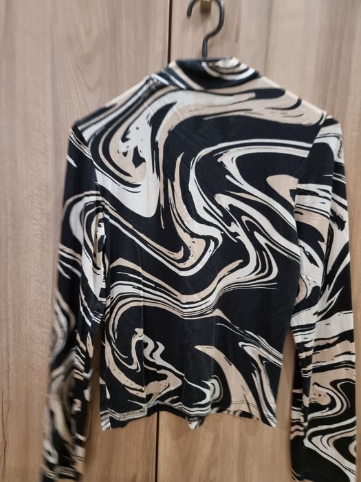 Дамска блуза различни модели