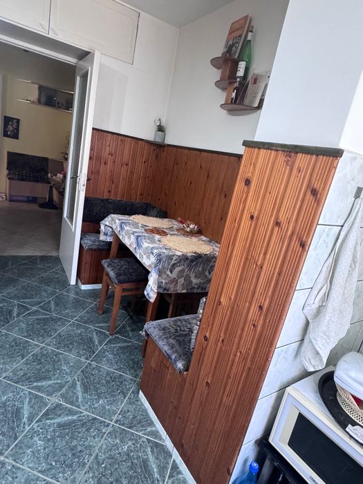 Vând apartament 3 camere Cisnadie
