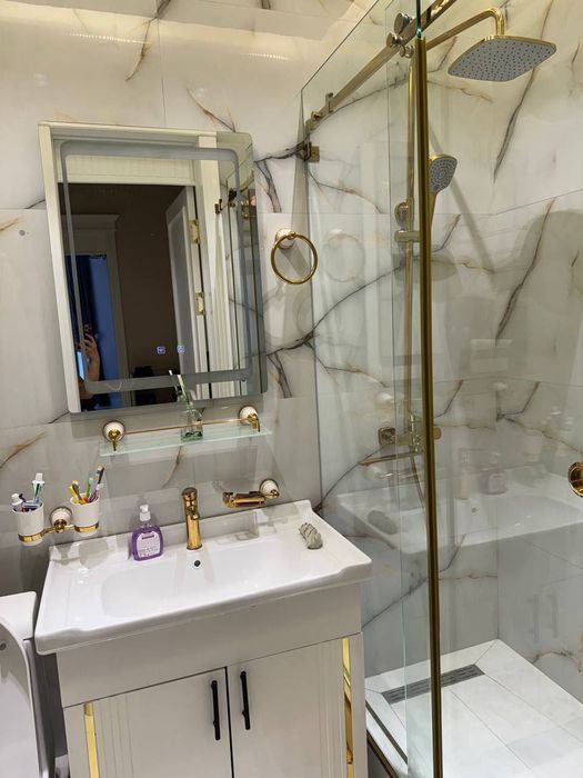 Продаётся 2х комнатная квартира на 2м этаже в 6ти этажном доме.