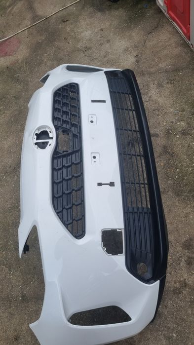 Far,capota aripi,bara toyota cross.