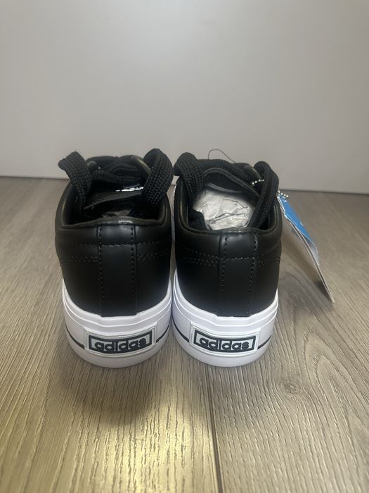 НАМАЛЕНИ Дамски обувки кецове  Adidas НОВИ