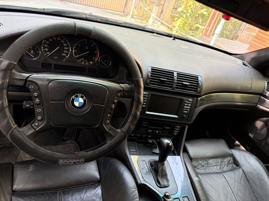 Vând BMW seria 5