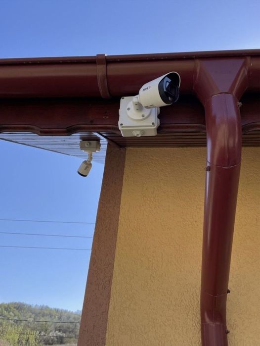 Montăm Camere Supraveghere Sistem Alarmă