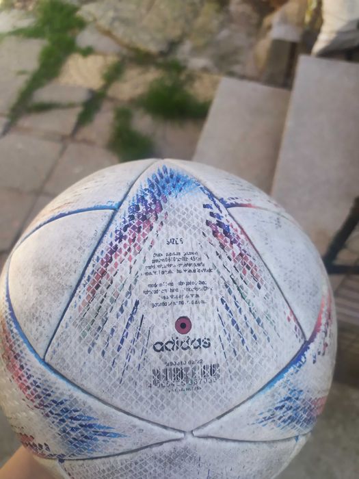 Футболна топка от световното 2022