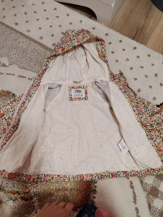 Продавам детско яке