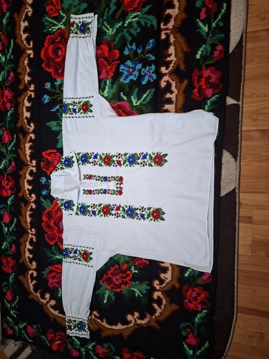 Ie traditionale de bucovina