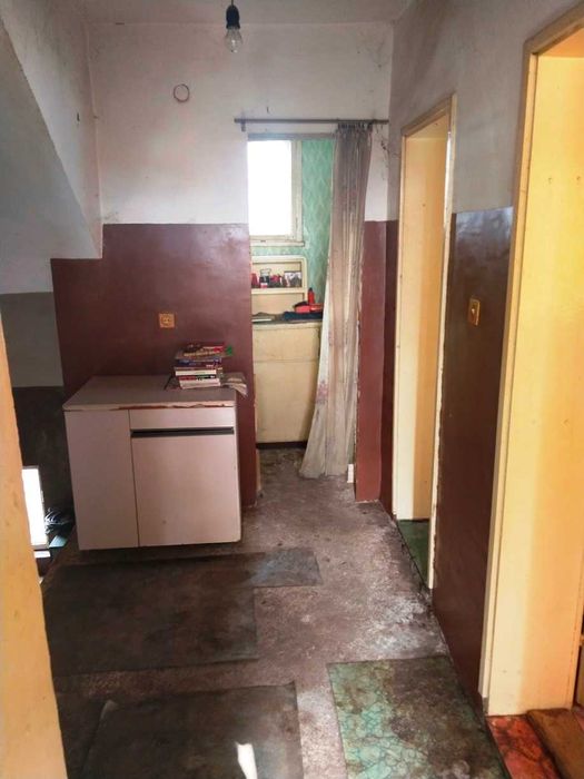 Масивна къща за постояно живеене Расник