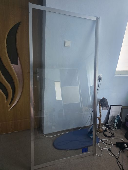Paravan sticla securizata pentru cabina dus