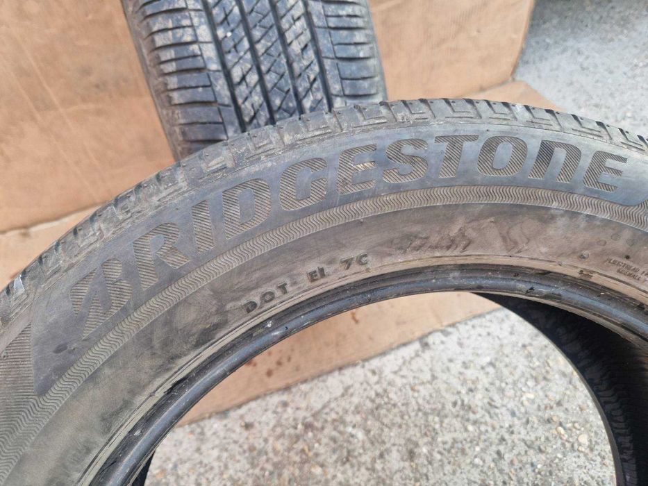 2 Bridgestone R18 235/55 Летни гуми  DOT1918