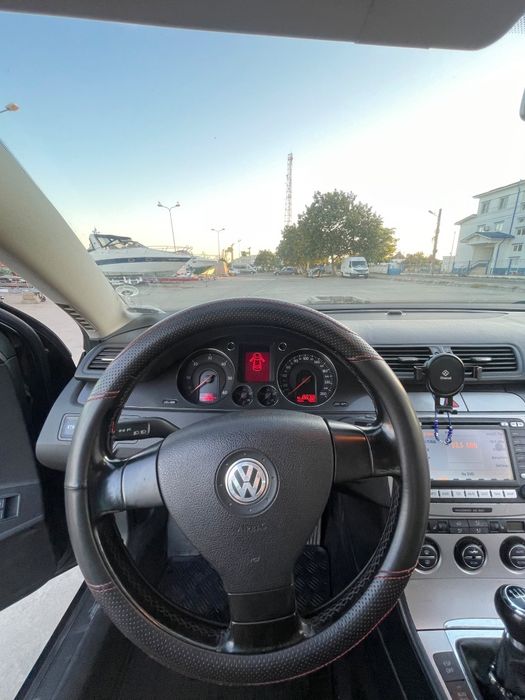 Vând passat b6 din 2007